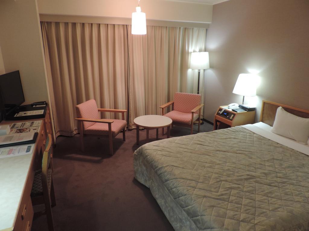 Hotel Grand Terrace Chitose Chitose  Exterior photo